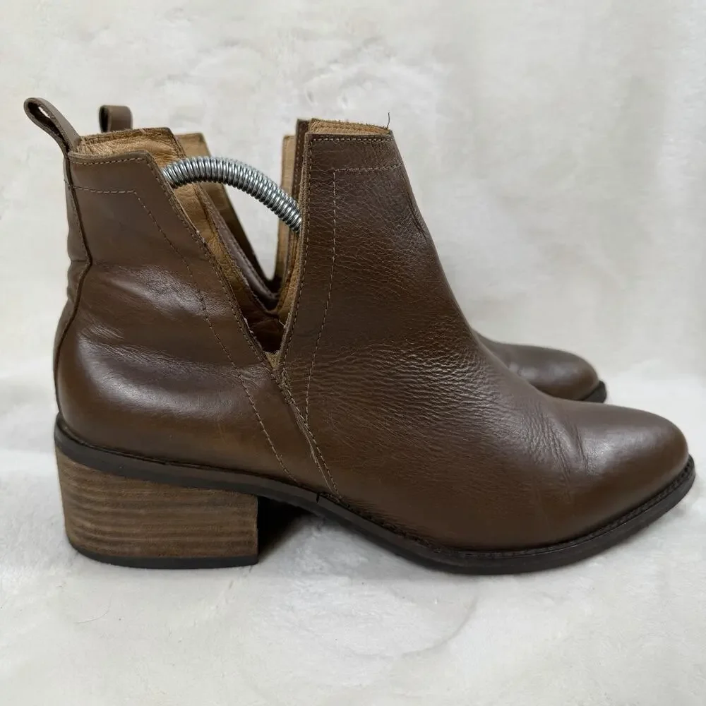 Diba Brown Leather Cutout Ankle Boots Women’s 9.5 Western Chelsea Block Heel